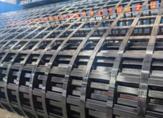 高要钢塑土工格栅：基建“隐形脊梁”的绿色智造与长寿命进化论